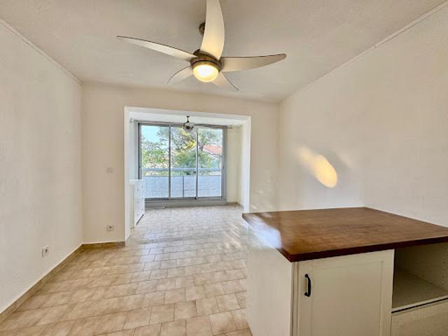 Vente Appartement 1 pièce 28 m2 Sausset les Pins