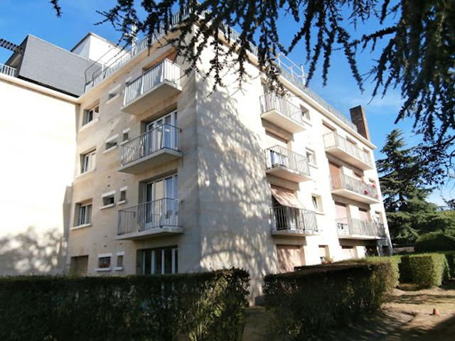 Vente Appartement 1 pièce 28.07 m2 Fontainebleau