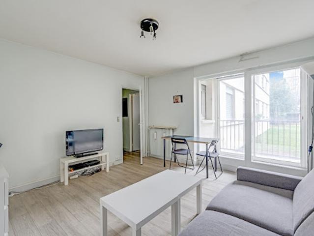 Vente Appartement 1 pièce 28.02 m2 Paris 18ème