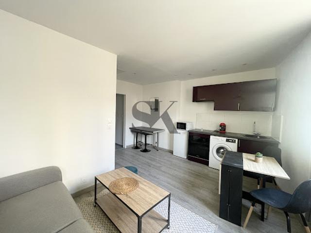Vente Appartement 1 pièce 28.27 m2 Marseille 1er