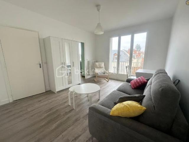 Vente Appartement 1 pièce 28.7 m2 Tours
