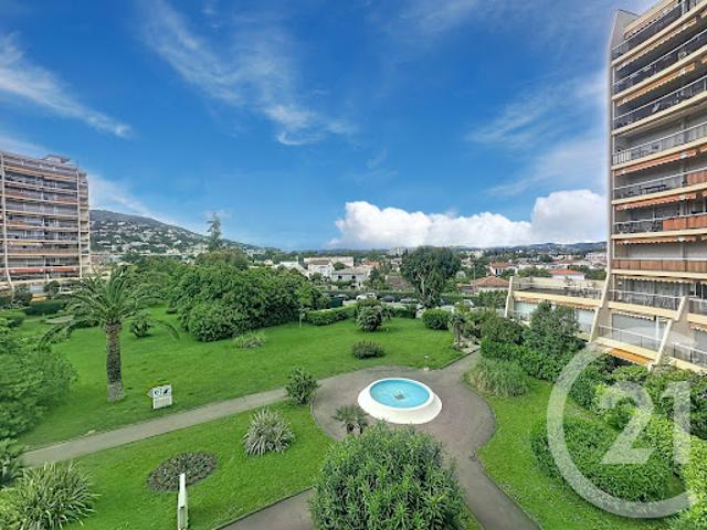 Vente Appartement 1 pièce 28.8 m2 Mandelieu la Napoule