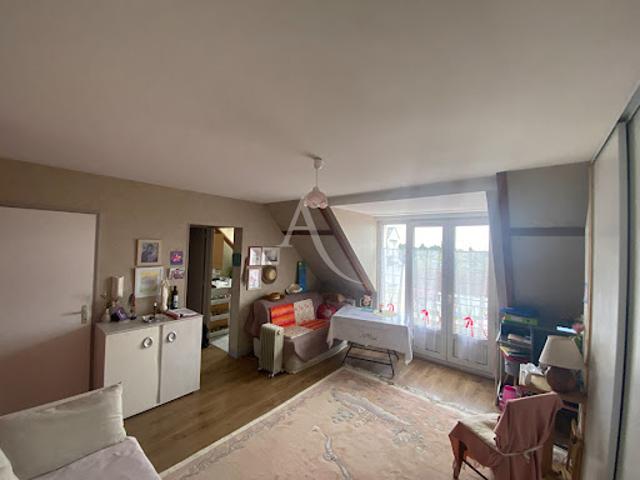 Vente Appartement 1 pièce 29 m2 Châteauneuf sur Loire