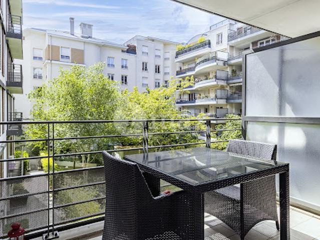 Vente Appartement 1 pièce 29 m2 Courbevoie