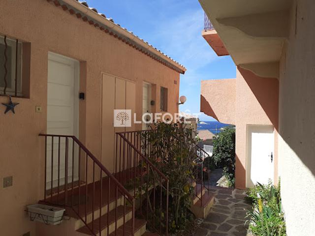 Vente Appartement 1 pièce 31 m2 Hyeres