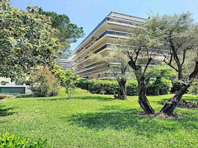 Vente Appartement 1 pièce 29 m2 Juan les pins