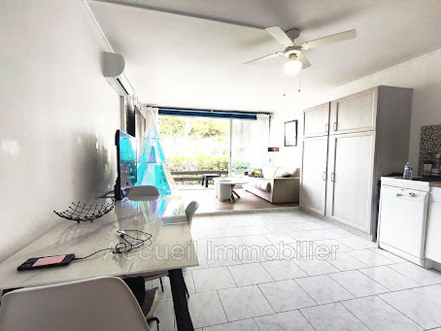 Vente Appartement 1 pièce 29 m2 Port camargue