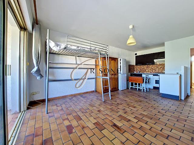 Vente Appartement 1 pièce 29 m2 Six Fours les Plages