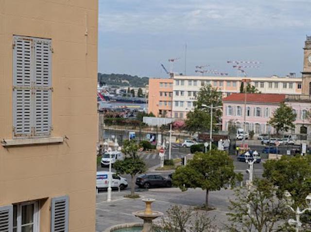 Vente Appartement 1 pièce 29 m2 Toulon
