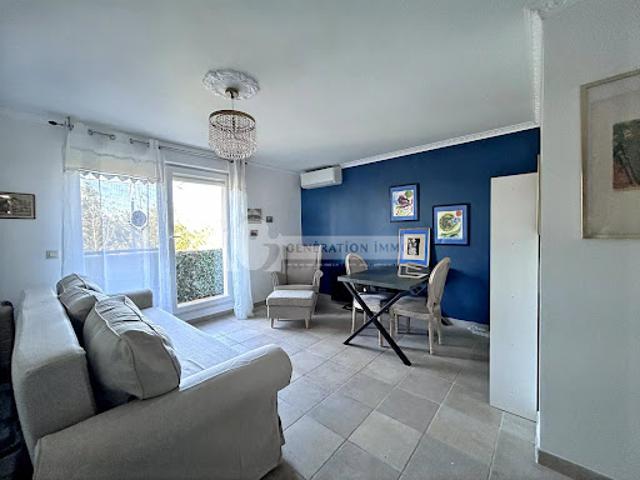 Vente Appartement 1 pièce 29.7 m2 Arles