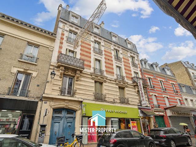 Vente Appartement 1 pièce 29.7 m2 Nanterre