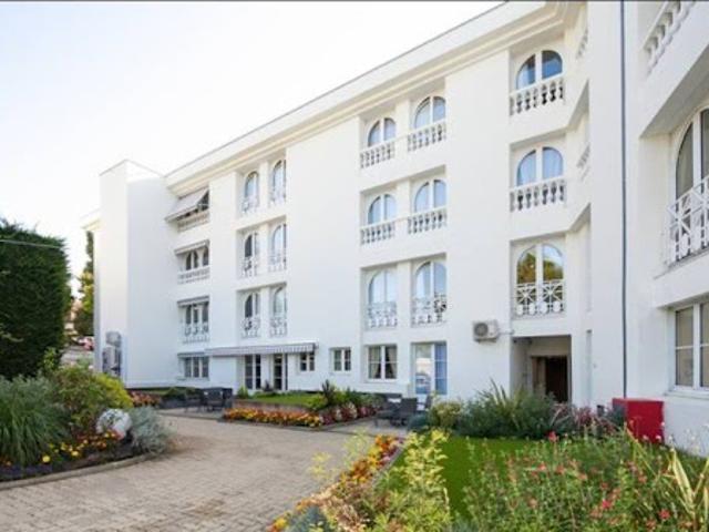 Vente Appartement 1 pièce 20 m2 Garches