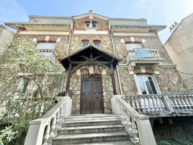 Vente Appartement 1 pièce 20 m2 La Garenne Colombes