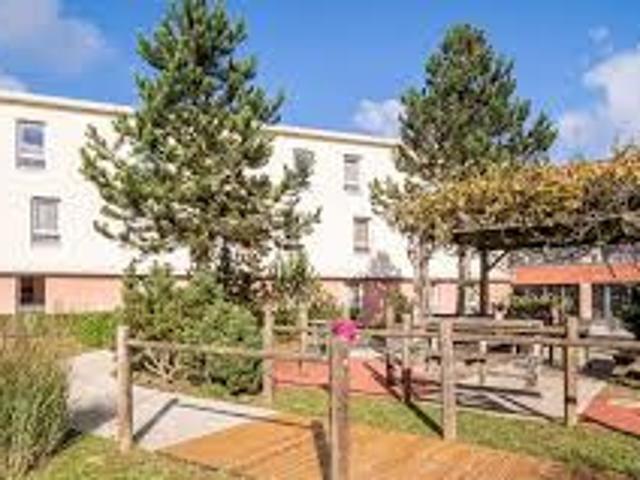 Vente Appartement 1 pièce 27 m2 Osny