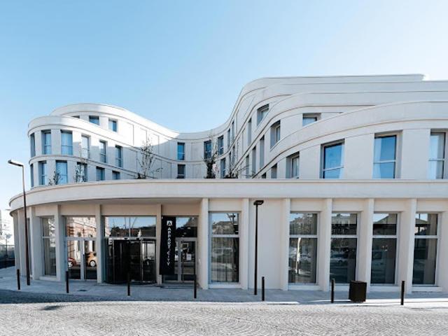 Vente Appartement 1 pièce 21.76 m2 Saint Germain en Laye