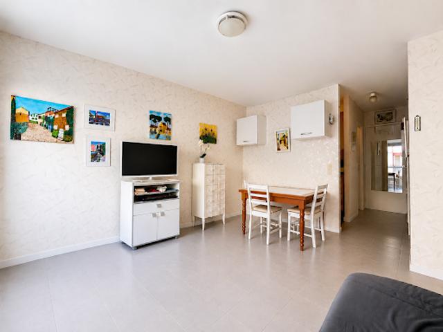 Vente Appartement 1 pièce 21.8 m2 Le Lavandou