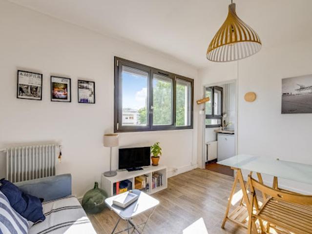 Vente Appartement 1 pièce 22 m2 Montreuil