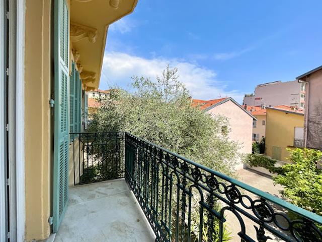 Vente Appartement 1 pièce 22 m2 Nice