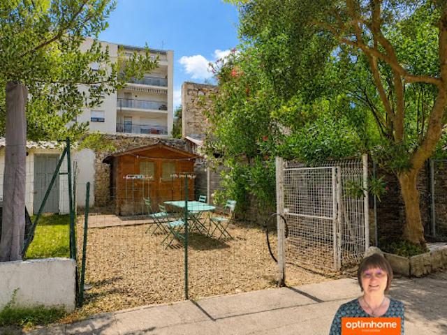Vente Appartement 1 pièce 22 m2 Nimes