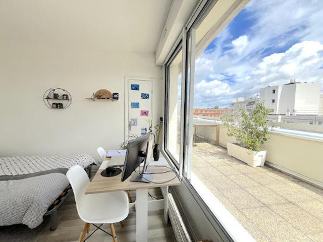 Vente Appartement 1 pièce 28 m2 Courbevoie