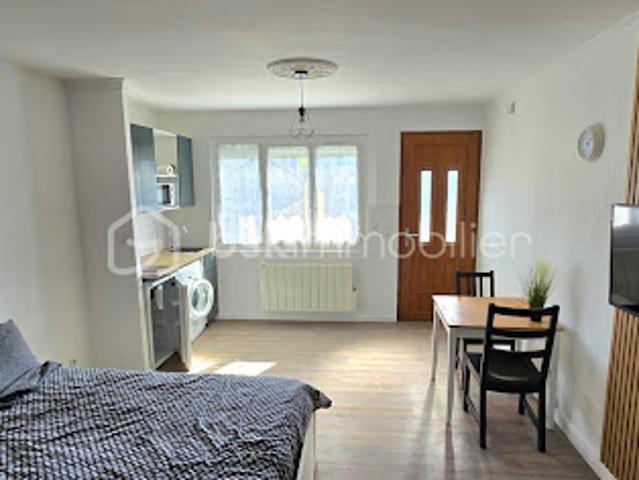 Vente Appartement 1 pièce 22.2 m2 Corbeil Essonnes