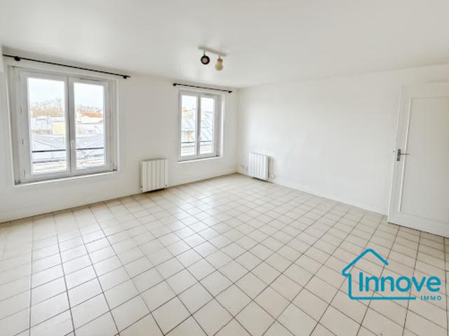 Vente Appartement 1 pièce 22.6 m2 Versailles