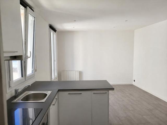 Vente Appartement 1 pièce 22.89 m2 Chaville