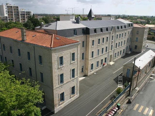 Vente Appartement 1 pièce 22.8 m2 Niort