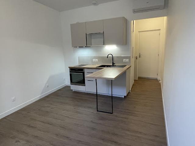 Vente Appartement 1 pièce 23 m2 Oullins
