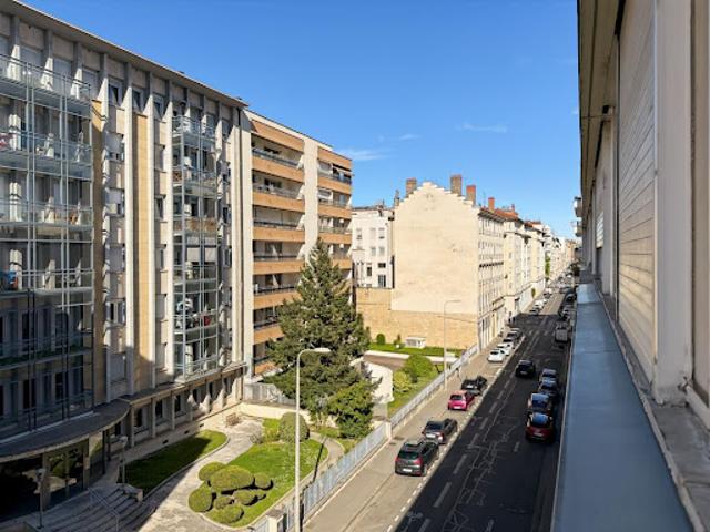 Vente Appartement 1 pièce 23 m2 Lyon 6ème