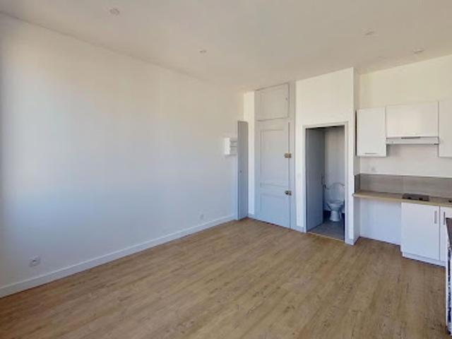 Vente Appartement 1 pièce 23 m2 Lyon 6ème