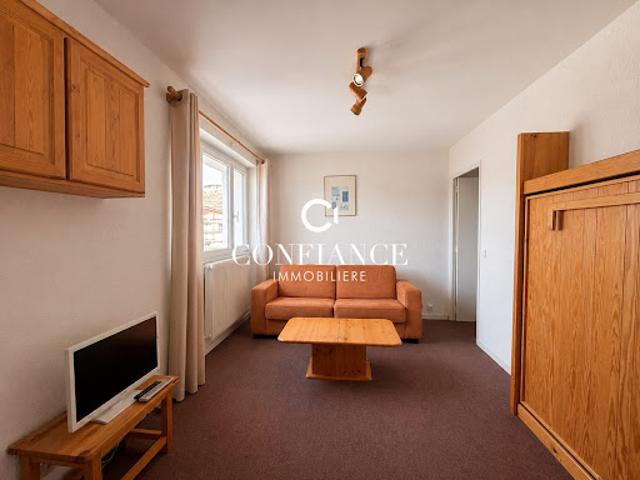 Vente Appartement 1 pièce 23 m2 Péone