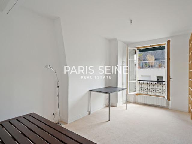 Vente Appartement 1 pièce 23.5 m2 Paris 7ème