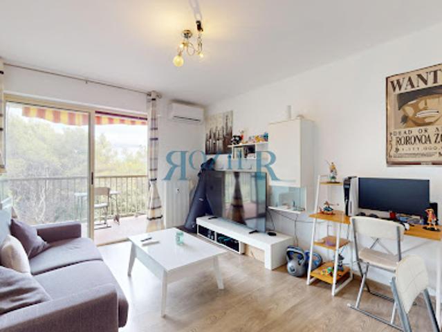 Vente Appartement 1 pièce 23.5 m2 Peymeinade