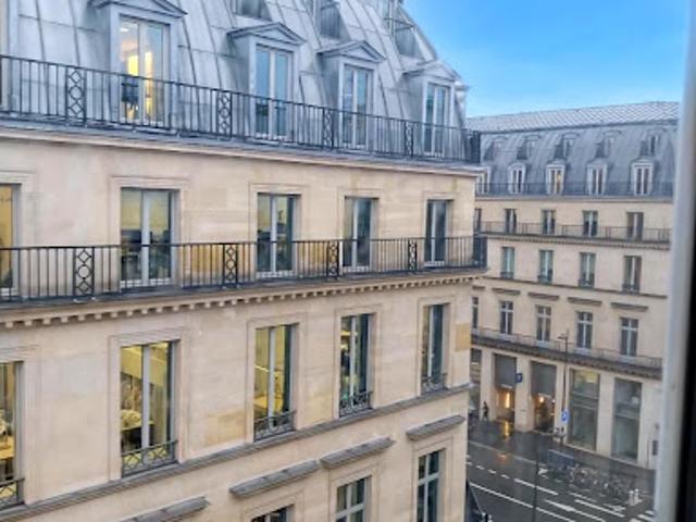 Vente Appartement 1 pièce 23.64 m2 Paris 1er