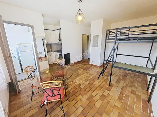 Vente Appartement 1 pièce 23.6 m2 Six Fours les Plages