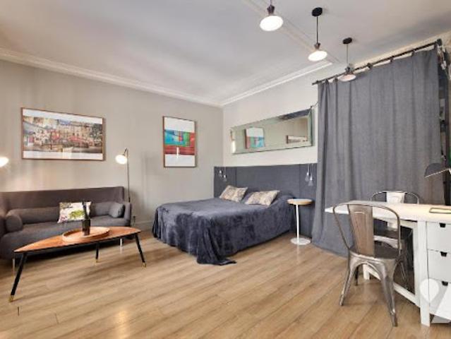 Vente Appartement 1 pièce 23.74 m2 Paris 8ème