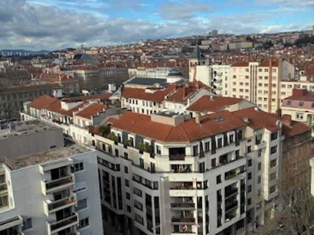 Vente Appartement 1 pièce 23.9 m2 Lyon 6ème