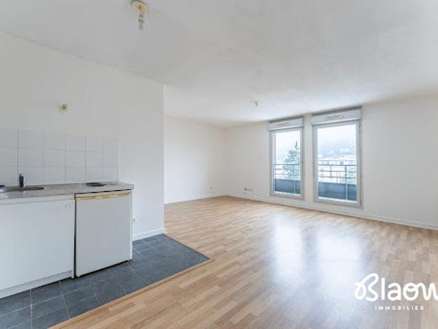 Vente Appartement 1 pièce 34 m2 Montluel