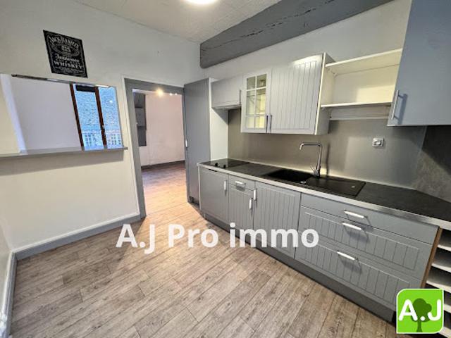 Vente Appartement 1 pièce 34 m2 Ivry la Bataille