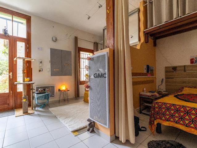 Vente Appartement 1 pièce 34 m2 Pezenas