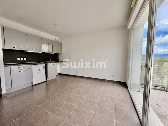 Vente Appartement 1 pièce 34 m2 Saint Julien en Genevois