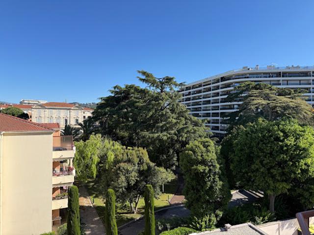 Vente Appartement 1 pièce 35 m2 Cannes