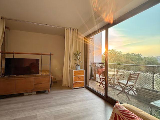 Vente Appartement 1 pièce 35.6 m2 Paris 20ème