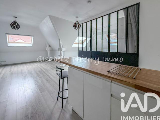 Vente Appartement 1 pièce 36 m2 Corbeil Essonnes