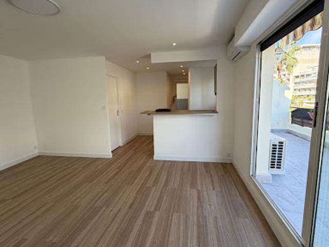 Vente Appartement 1 pièce 36.29 m2 Antibes