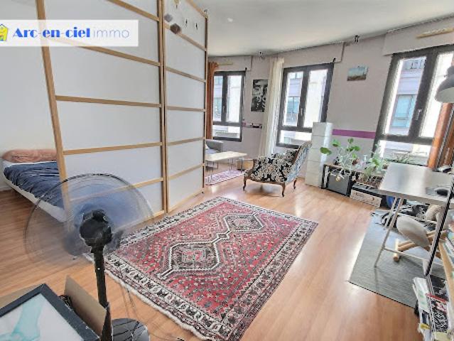 Vente Appartement 2 pièces 38.25 m2 Paris 18ème