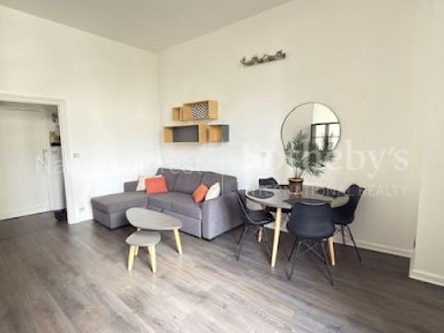 Vente Appartement 1 pièce 3948 m2 Lille