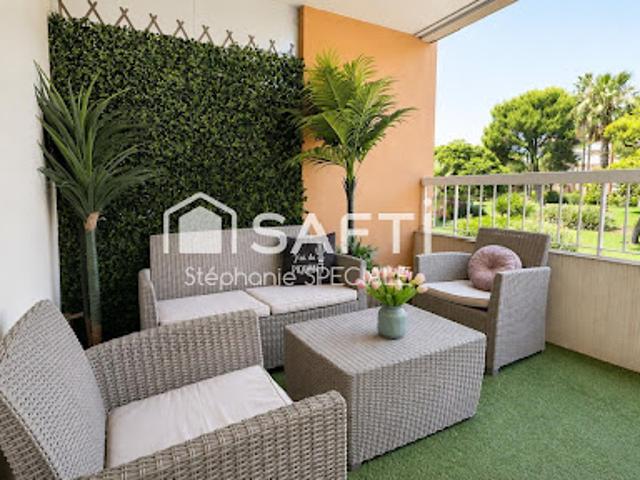Vente Appartement 1 pièce 30 m2 Antibes