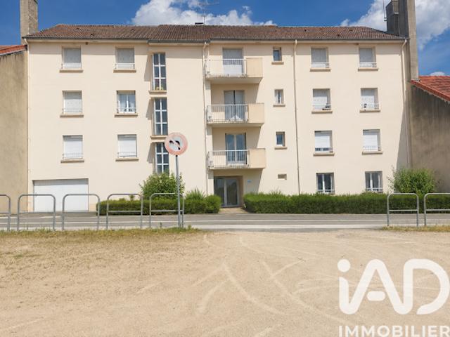 Vente Appartement 1 pièce 30 m2 Commentry